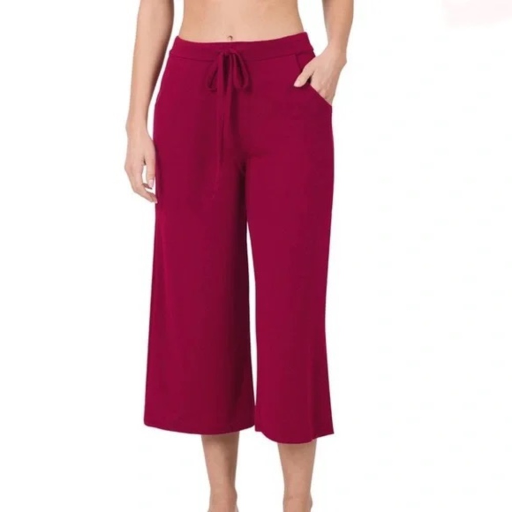 New Cropped Wide Leg Lounge Pants - Picture 5 of 6